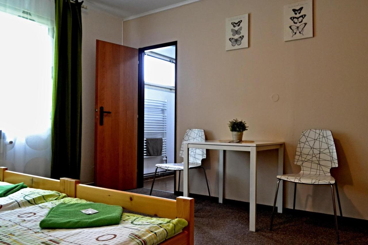 Hostel U Sv. Stepana Литомержице Экстерьер фото